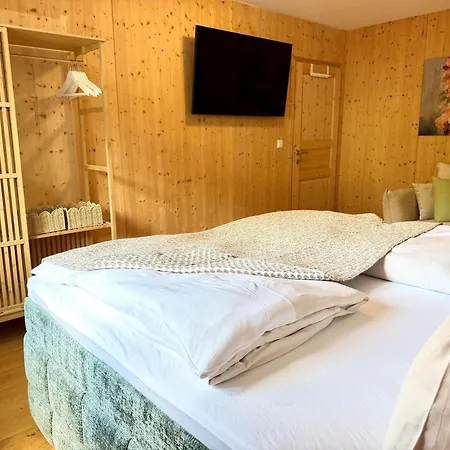 Chalet Hideaway Loser - 4 By Aa Homes